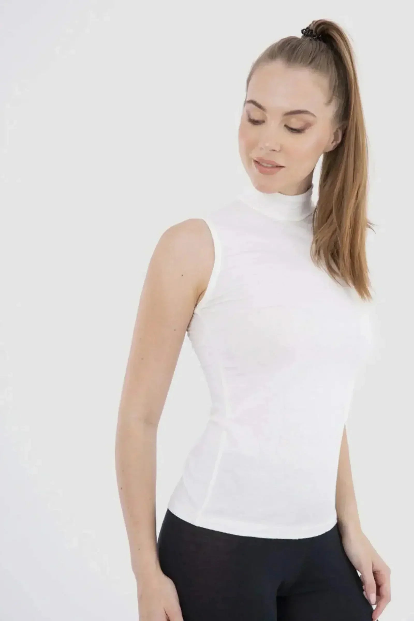 Carina - High Neck Sleeveless Top 6
