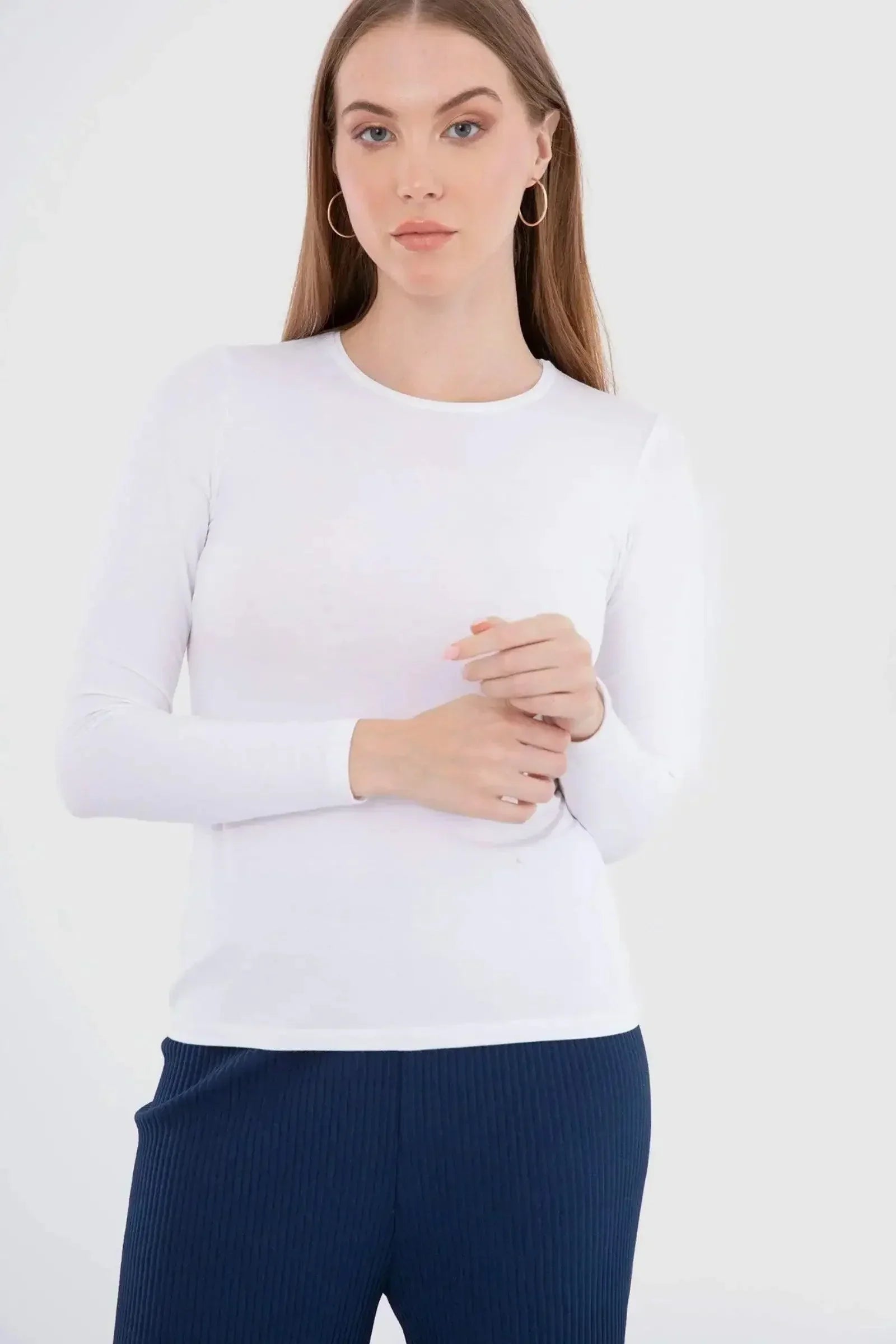 Carina - Long Sleeves Viscose Top 4