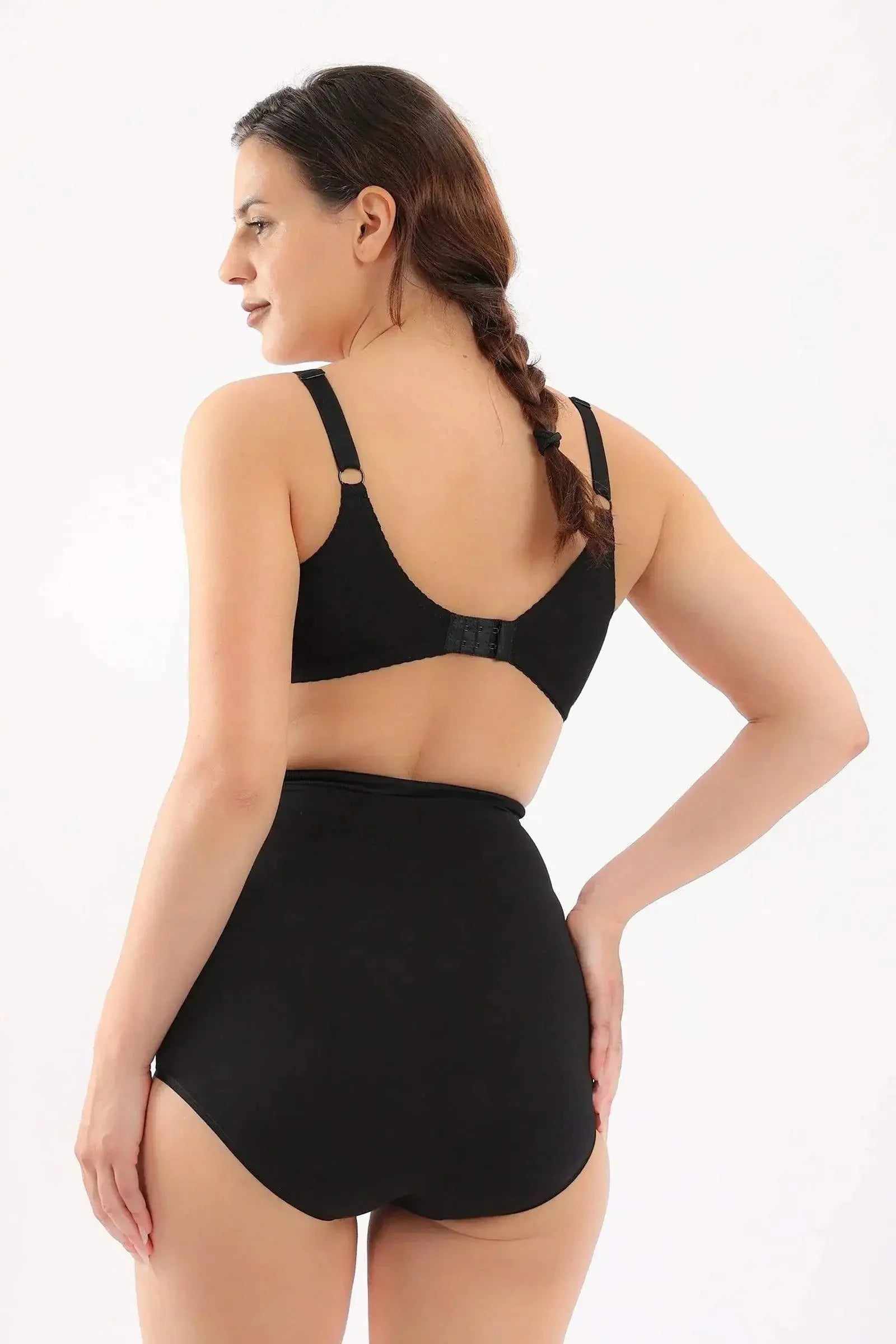 Carina - Non-Padded Bra with Lace 4