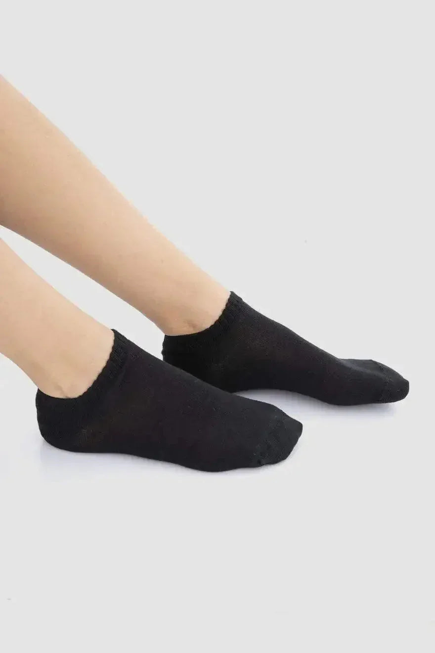 Carina - Plain Ankle Socks - 5 Pairs 2