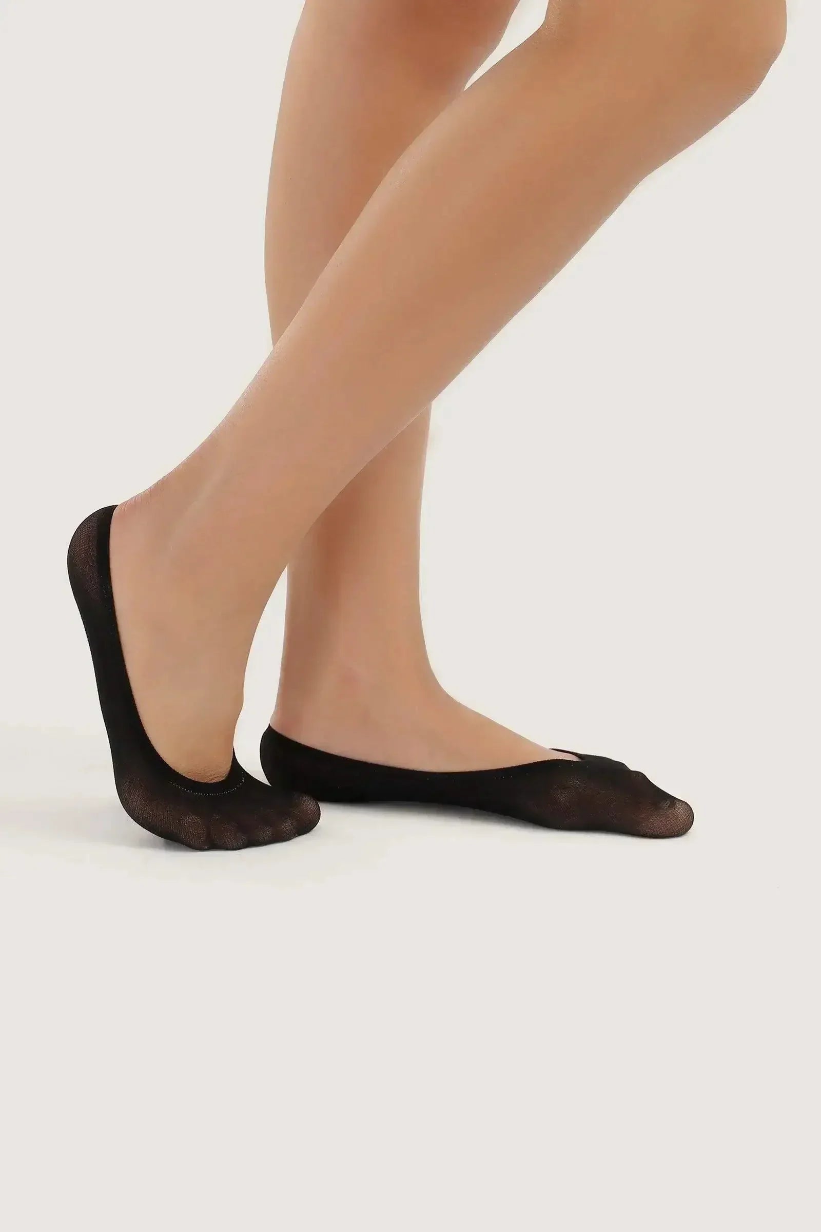 Carina - Plain Invisible Socks 1