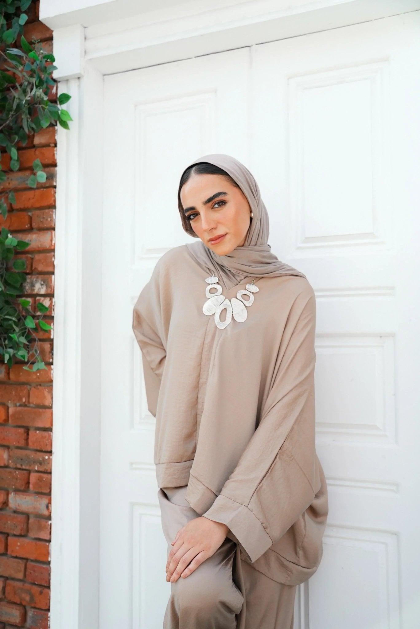 silk beige set - Dress Code - Babazzaro