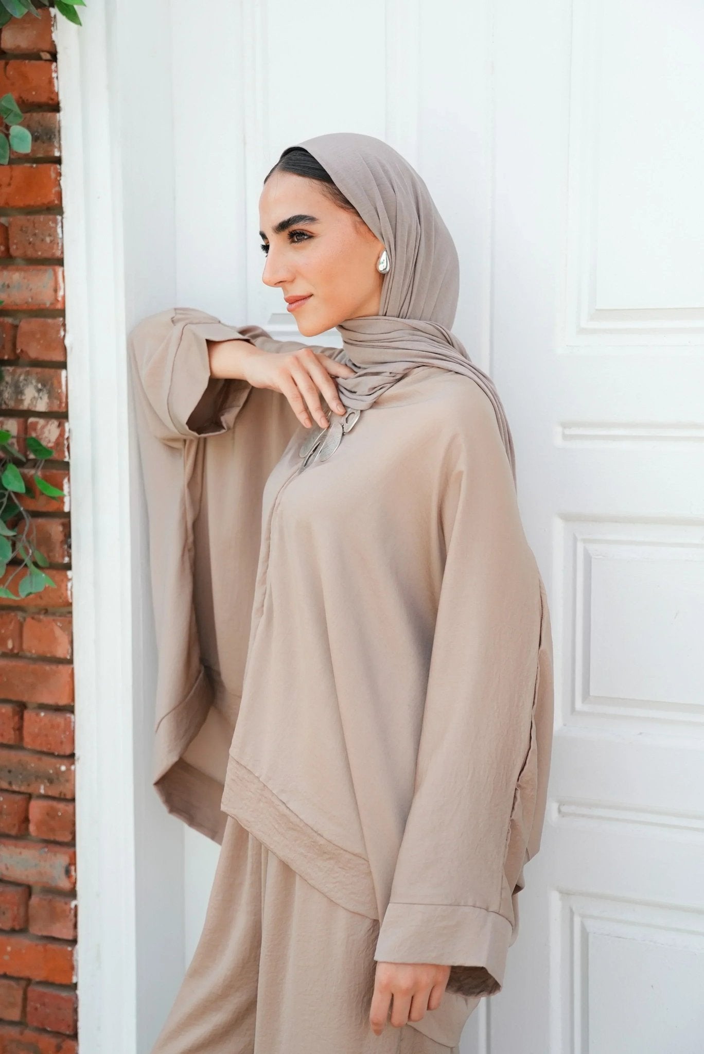 silk beige set - Dress Code - Babazzaro