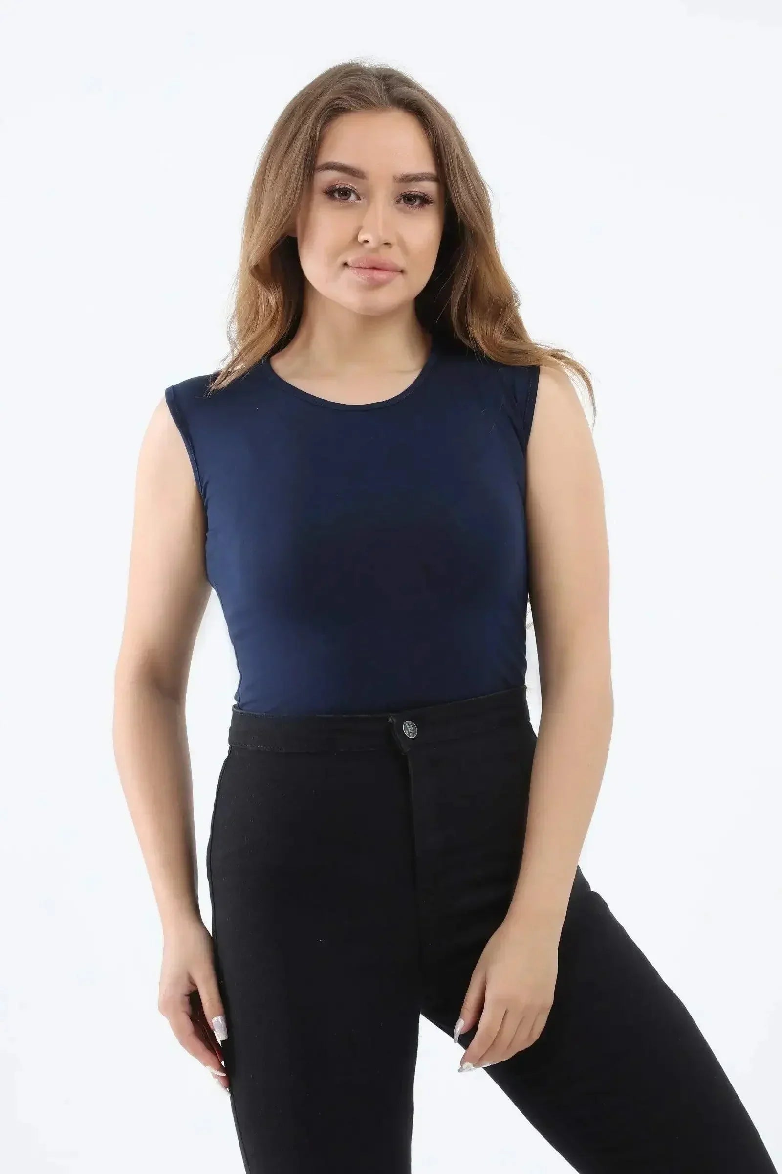Carina - Sleeveless Crew Neck Top 18