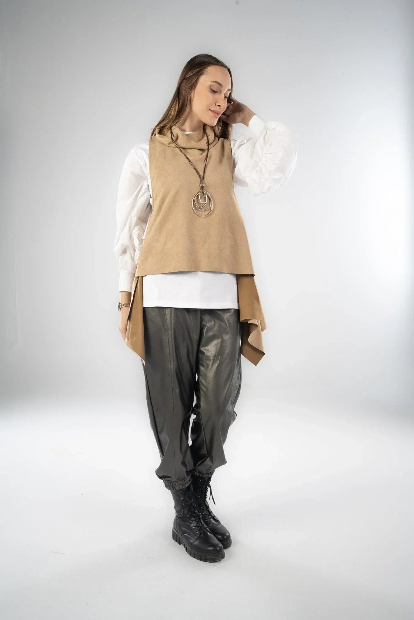 Suede vest - Dress Code - Babazzaro