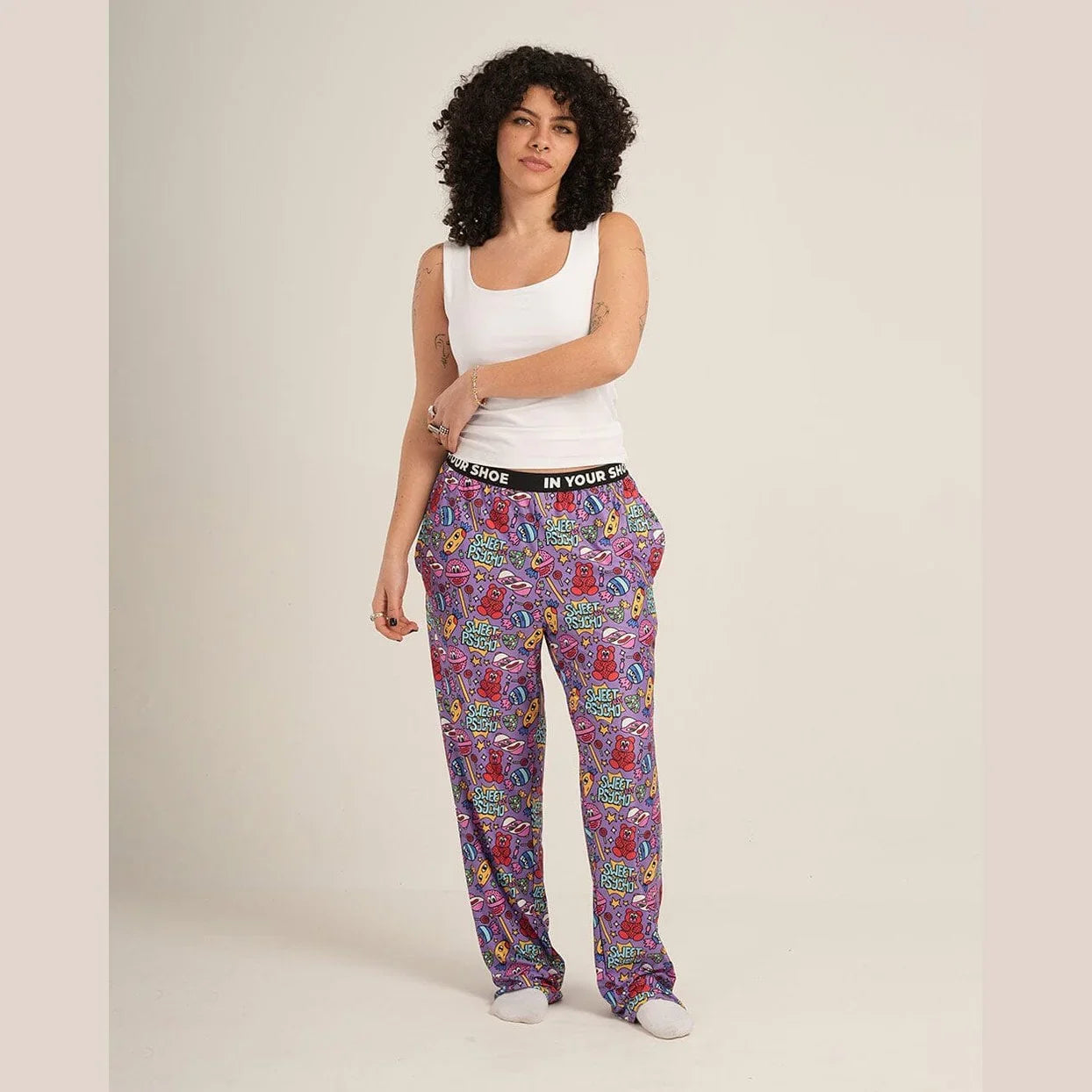 In your shoe - Sweet But Psycho Pjoys 3