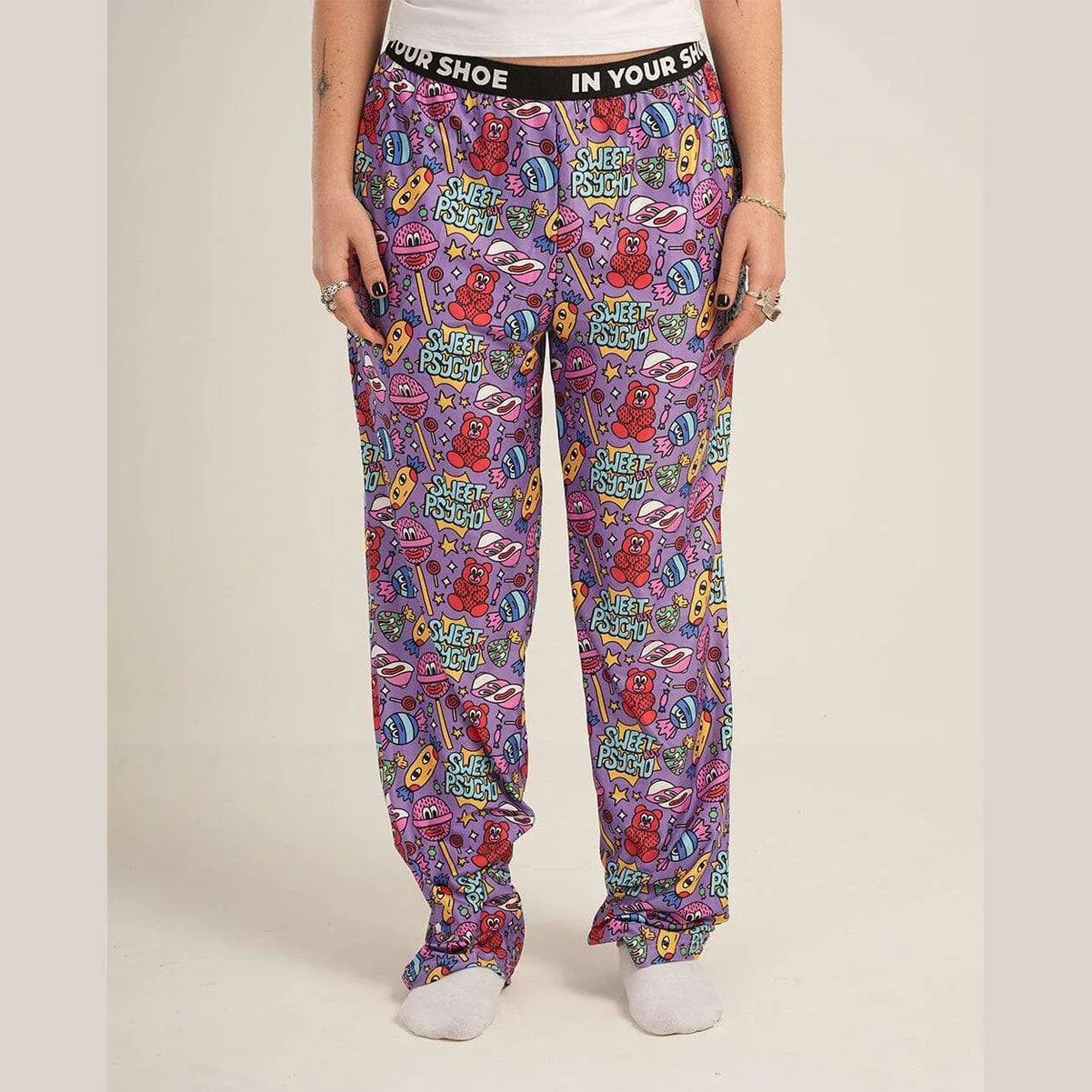 In your shoe - Sweet But Psycho Pjoys 5