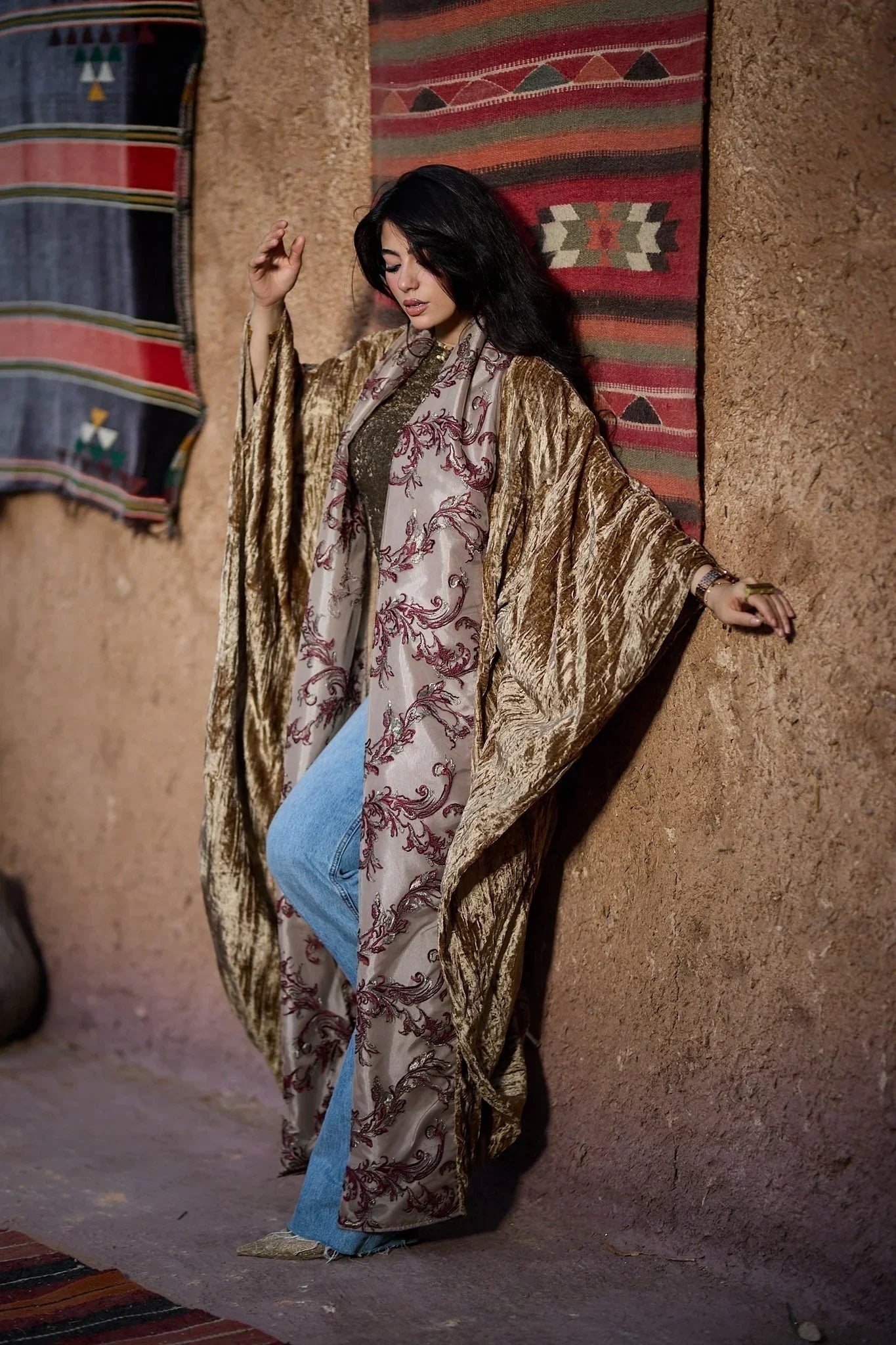 Velvet beige cardigan - Dress Code - Babazzaro