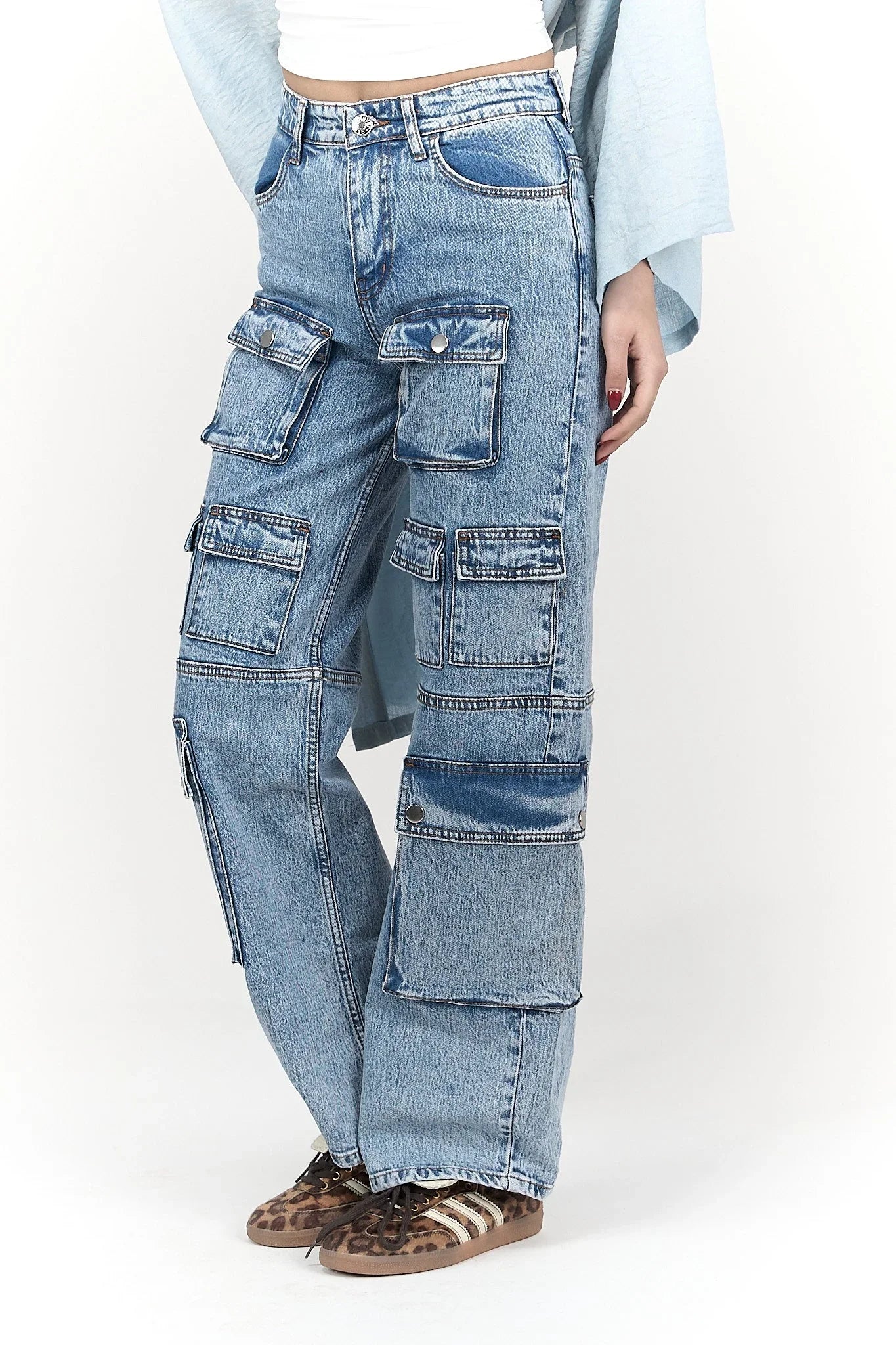 Clue - Jeans with Multiple Pockets 5